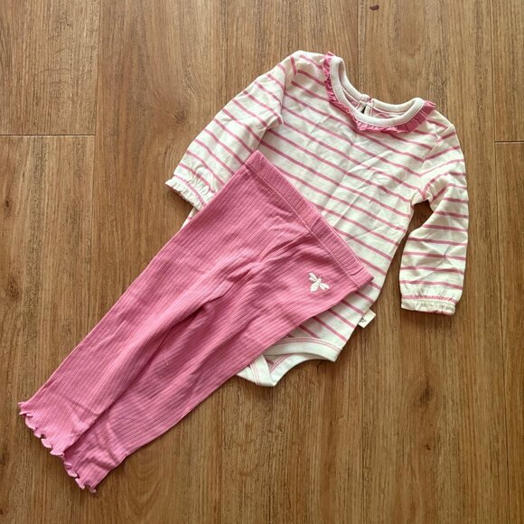 Burt’s Bees Pants Onsie 2 Piece Baby Girl Set 0-3 and 3-6 Month - Picture 1 of 8
